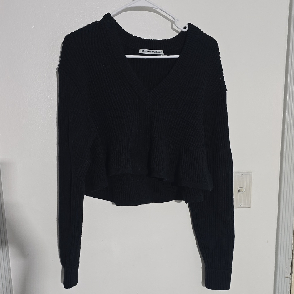 ALEXANDER WANG Cropped V Neck Ribbed Peplum Pullover Sweater in Black Size Small - Picture 2 of 9